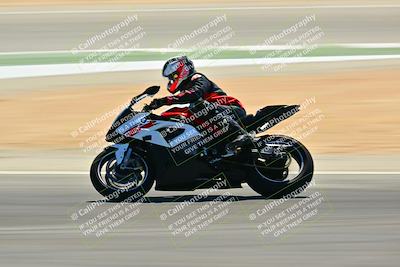 media/Sep-07-2025-TrackXperience (Sun) [[ee17e62fad]]/Level 1/Session 4 (Lower Chicane)/